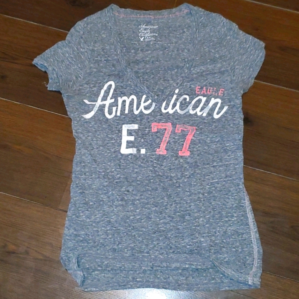 🚨FINAL SALE🚨 American Eagle Shirt